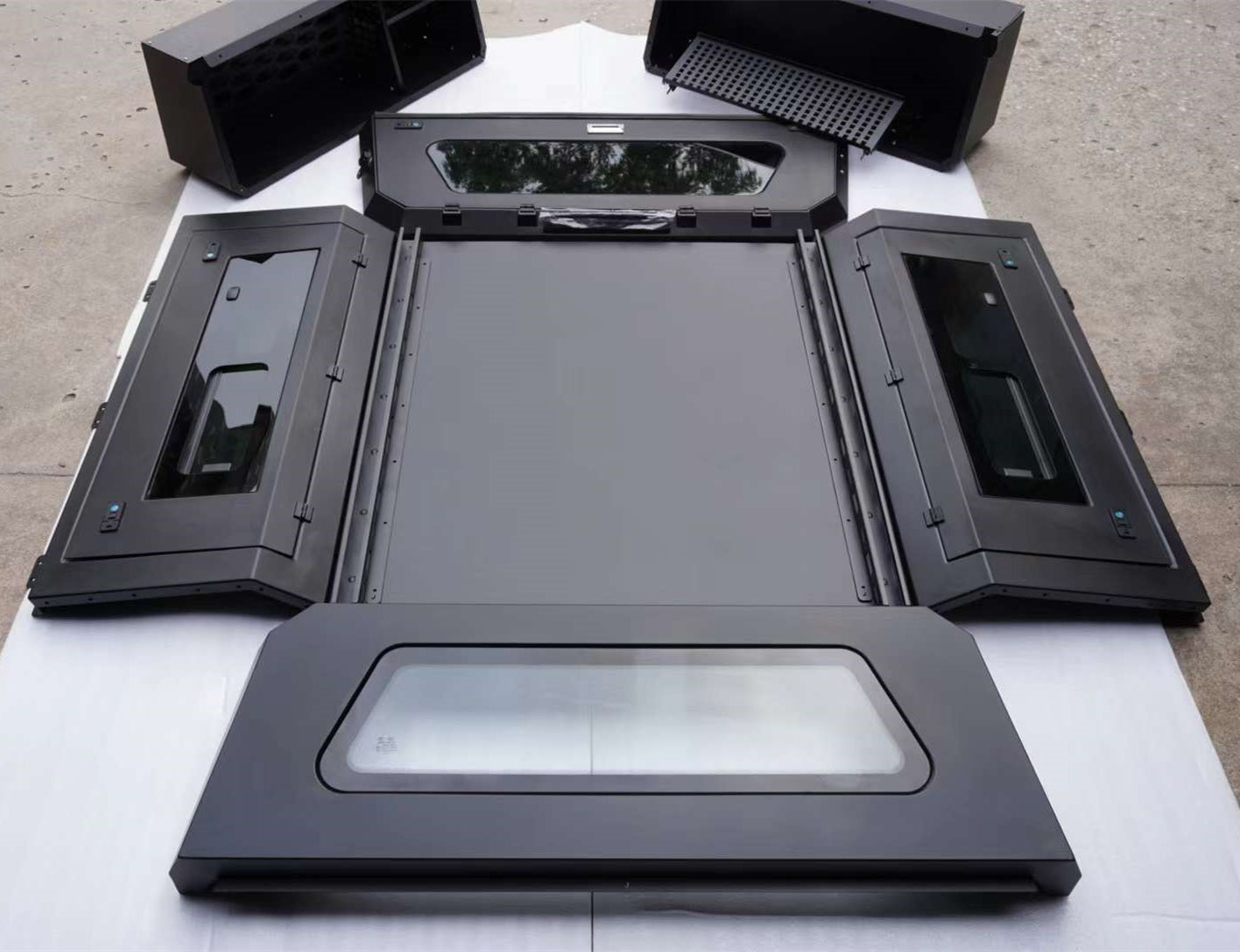 Chevrolet Silverado GMC Sierra 1500 5.8/6.5FT Canyon/Colorado 5FT  smart canopy truck caps pickup truck bed parts Aluminum or steel, Gullwing side doors