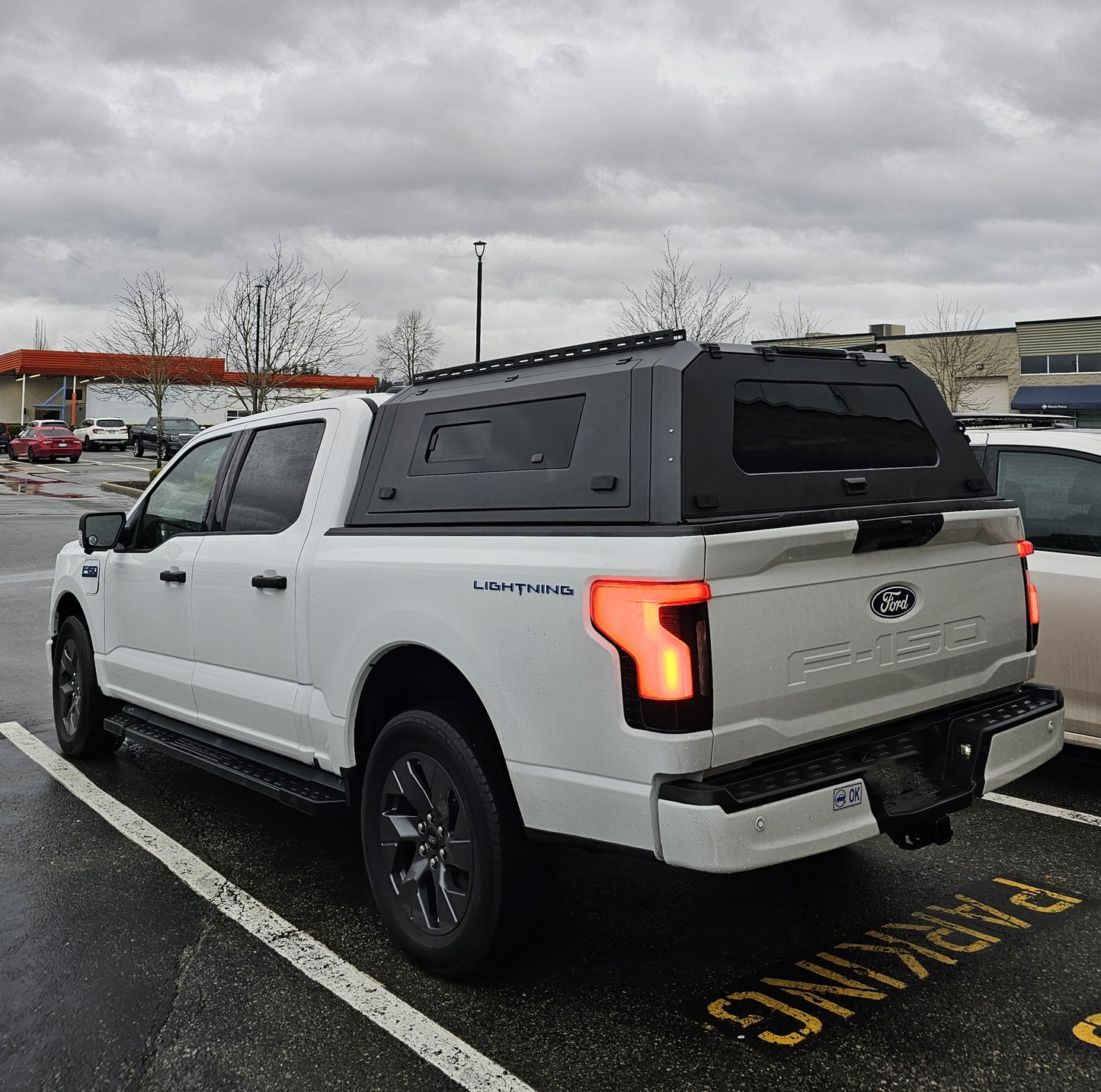 FORD F150(Raptor/Lightning)5.5/6.5FT smart canopy truck caps bed cover Aluminum or steel, Gullwing side doors
