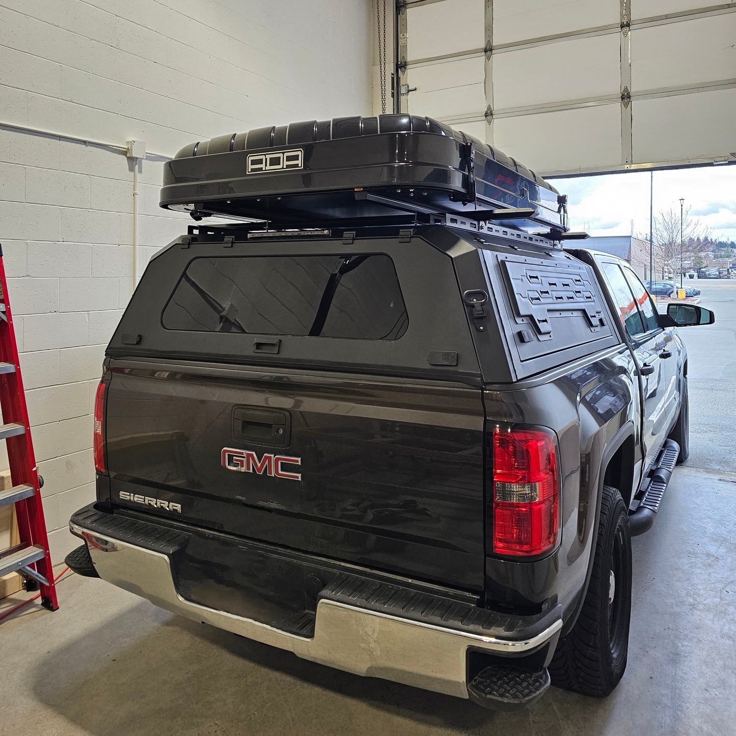 Chevrolet Silverado GMC Sierra 1500 5.8/6.5FT Canyon/Colorado 5FT  smart canopy truck caps pickup truck bed parts Aluminum or steel, Gullwing side doors