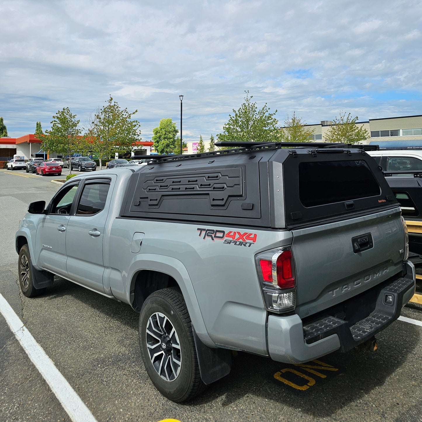 TOYOTA TACOMA smart canopy truck caps pickup truck bed cover Aluminum or steel, Gullwing side doors