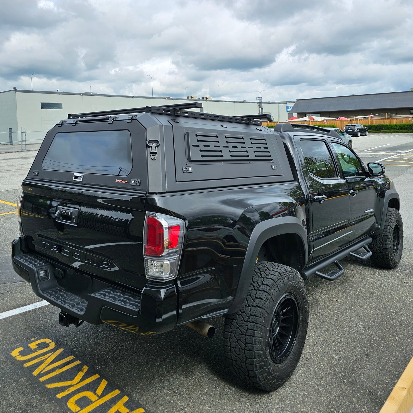 TOYOTA TACOMA smart canopy truck caps pickup truck bed cover Aluminum or steel, Gullwing side doors