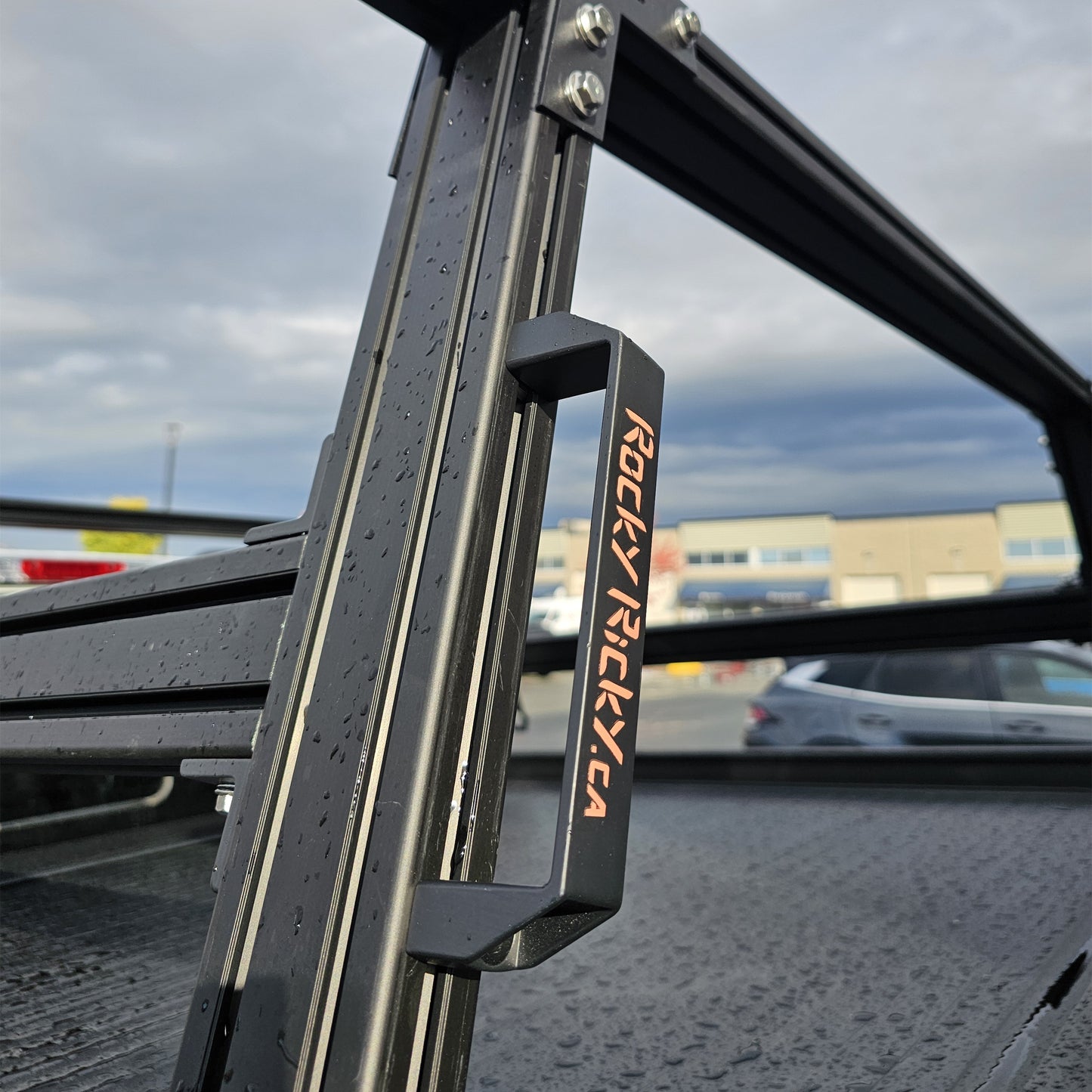 Magic bed rack system, unlimited expansion / crossbar height customization. Fits 95% bed covers. Super strong load-bearing capacity.