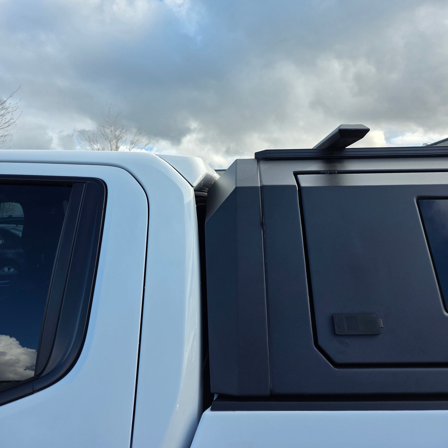 Chevrolet Silverado GMC Sierra 1500 5.8/6.5FT Canyon/Colorado 5FT Truck canopy caps pickup truck bed parts Aluminum Gullwing side doors