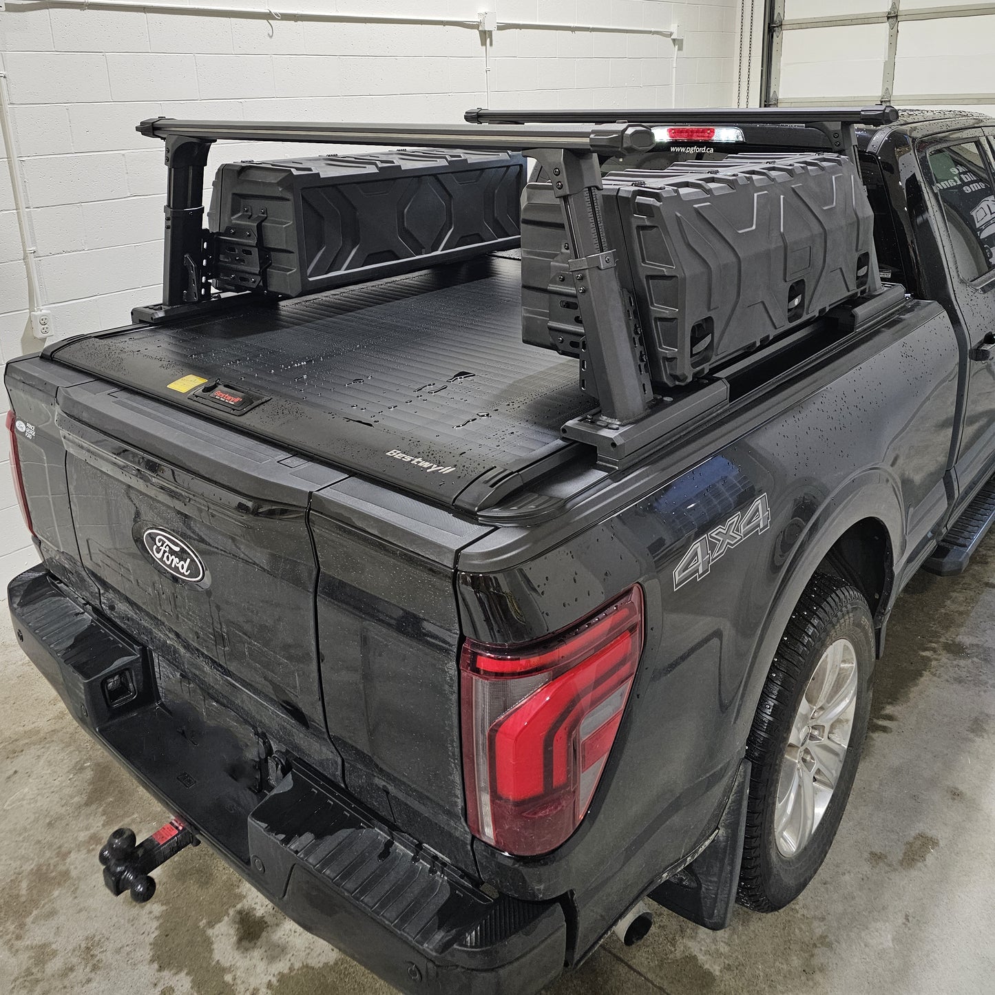 Bestwyll Retractable hard Tonneau Cover-Manual fits FORD F-150/Maverick 5' 5.5' 6.5' Aluminum bed cover matte black profile waterproof