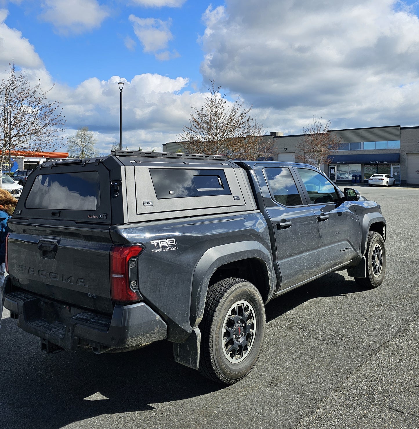 TOYOTA TACOMA smart canopy truck caps pickup truck bed cover Aluminum or steel, Gullwing side doors