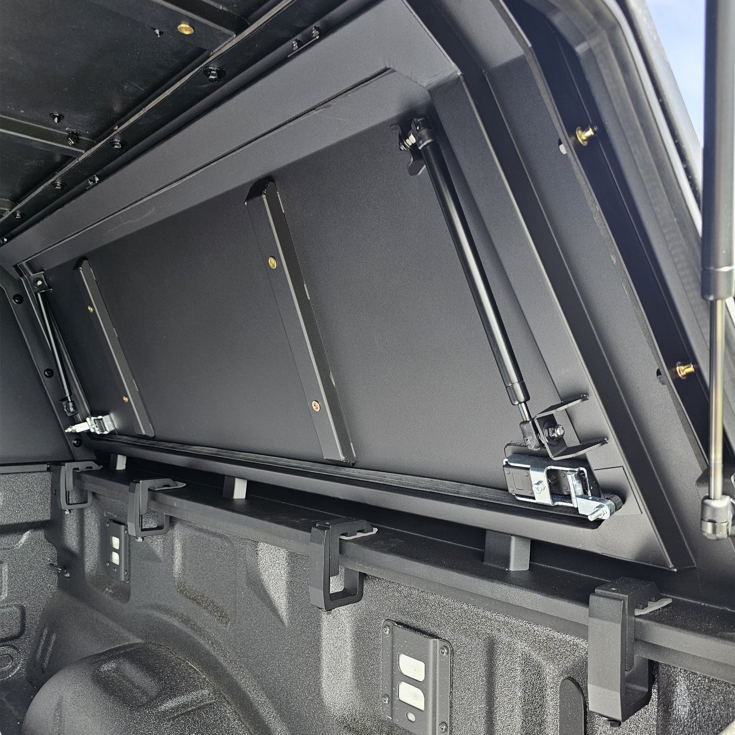 Light Cavalry Series smart canopy Aluminum  Ultralight 130-160lbs JEEP Gladiator RAM 1500