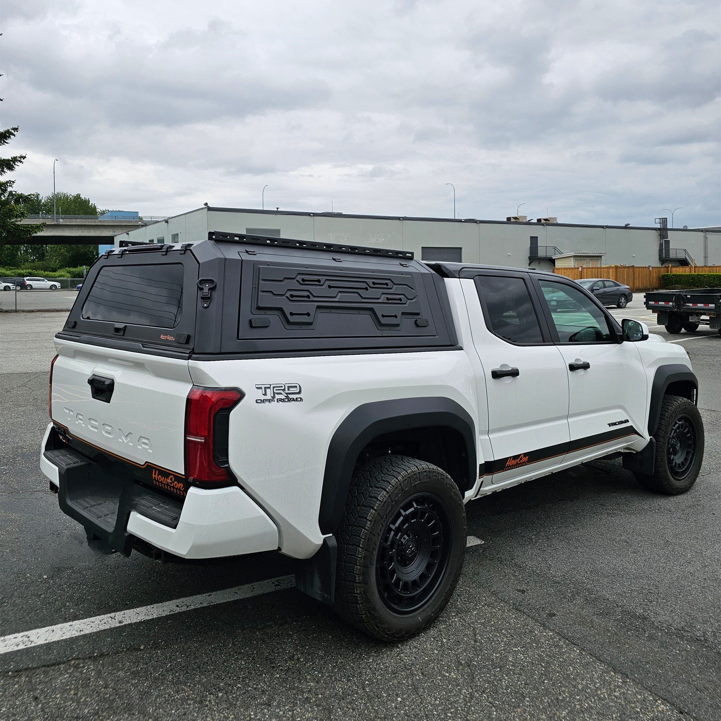 TOYOTA TACOMA Truck canopy caps pickup truck bed cover Aluminum or steel, Gullwing side doors