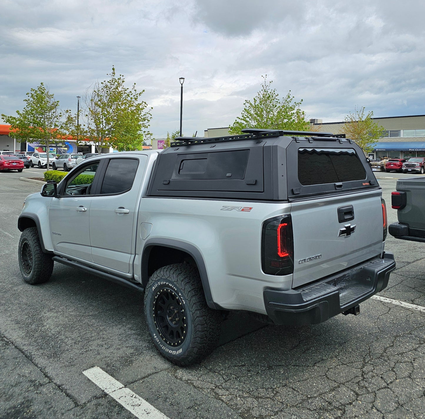 Chevrolet Silverado GMC Sierra 1500 5.8/6.5FT Canyon/Colorado 5FT Truck canopy caps pickup truck bed parts Aluminum Gullwing side doors