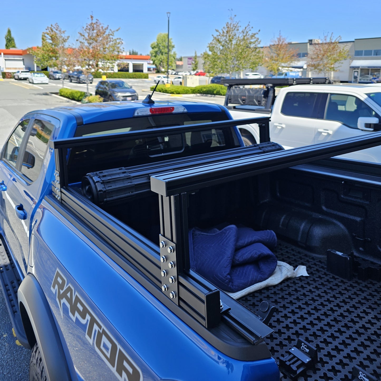 Magic bed rack system, unlimited expansion / crossbar height customization. Fits 95% bed covers. Super strong load-bearing capacity.