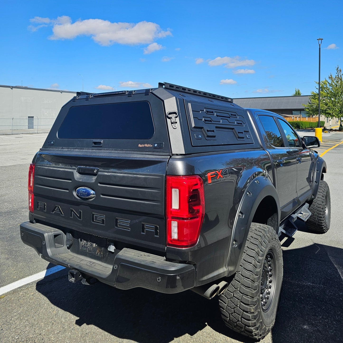 FORD Ranger Maverick Truck canopy truck caps Aluminum gullwing side doors with molle panels/sliding windows bed cover