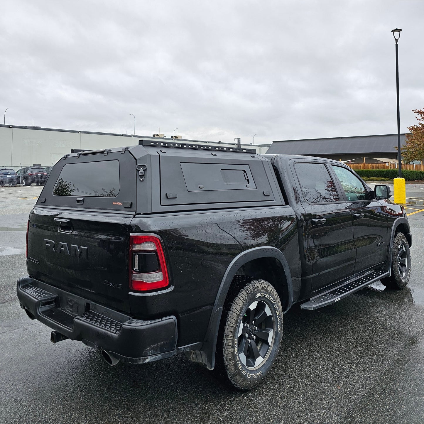 RAM 1500 smart canopy 5.7/6.4FT truck caps pickup truck bed parts Aluminum or steel, Gullwing side doors