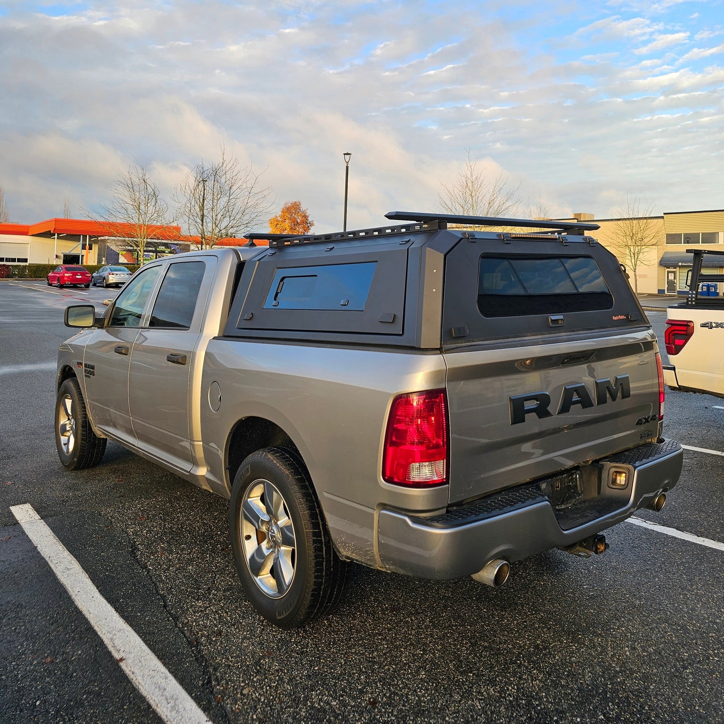 RAM 1500 5.7/6.4FT truck caps pickup truck bed parts Aluminum, Gullwing side doors