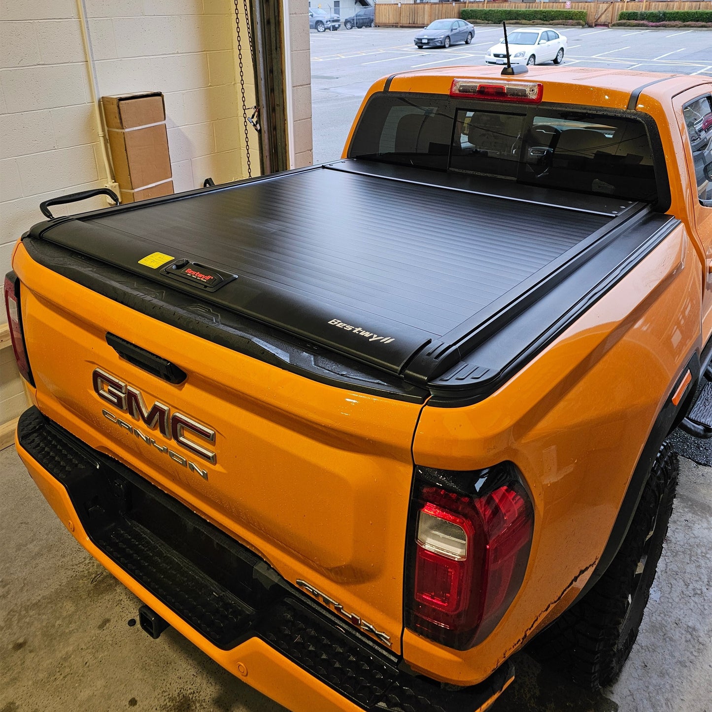 Bestwyll Retractable hard Tonneau Cover-Manual fits Chevrolet Silverado/GMC Sierra 1500 5.8'/6.8 Colorado/Canyon 5'