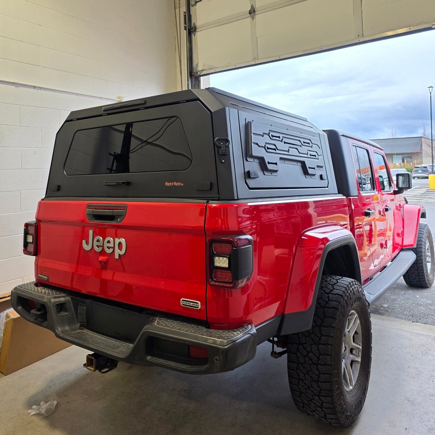 Jeep Gladiator truck canopy caps Truck storage expandable rack crossbar roof tent