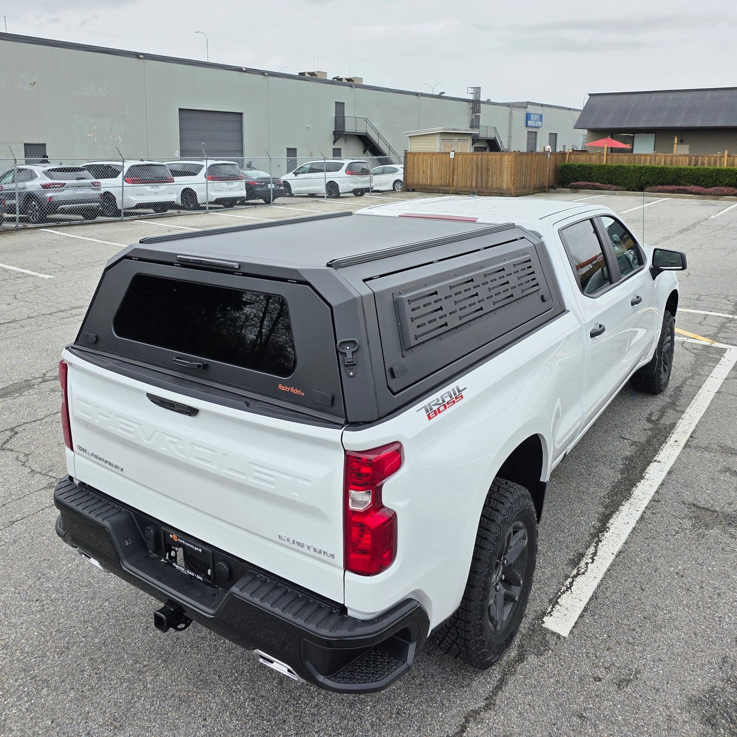 Chevrolet Silverado GMC Sierra 1500 5.8/6.5FT Canyon/Colorado 5FT Truck canopy caps pickup truck bed parts Aluminum Gullwing side doors