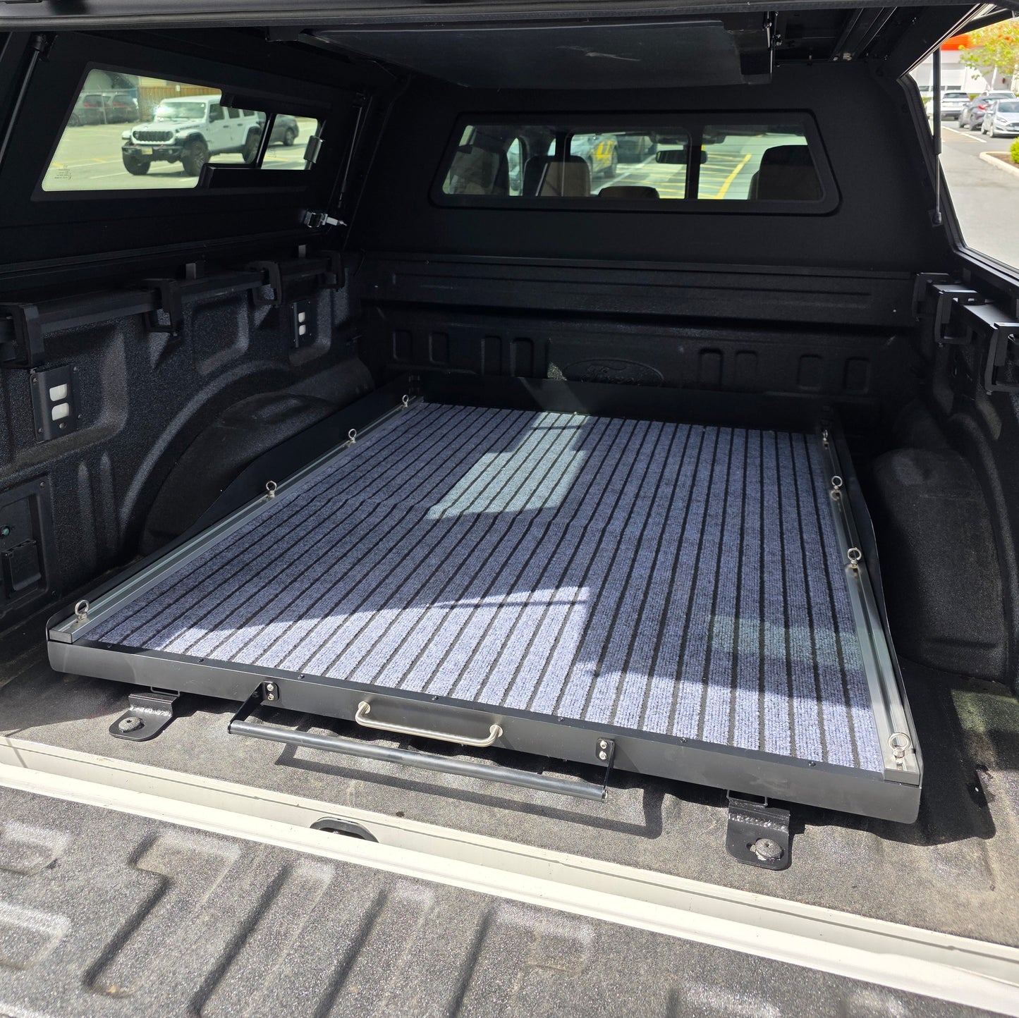 Light Cavalry Heavy Duty Truck Bed Storage Tray with 1000 lbs Capacity, Aluminum tray and steel rails，2-Postion Slide Out.