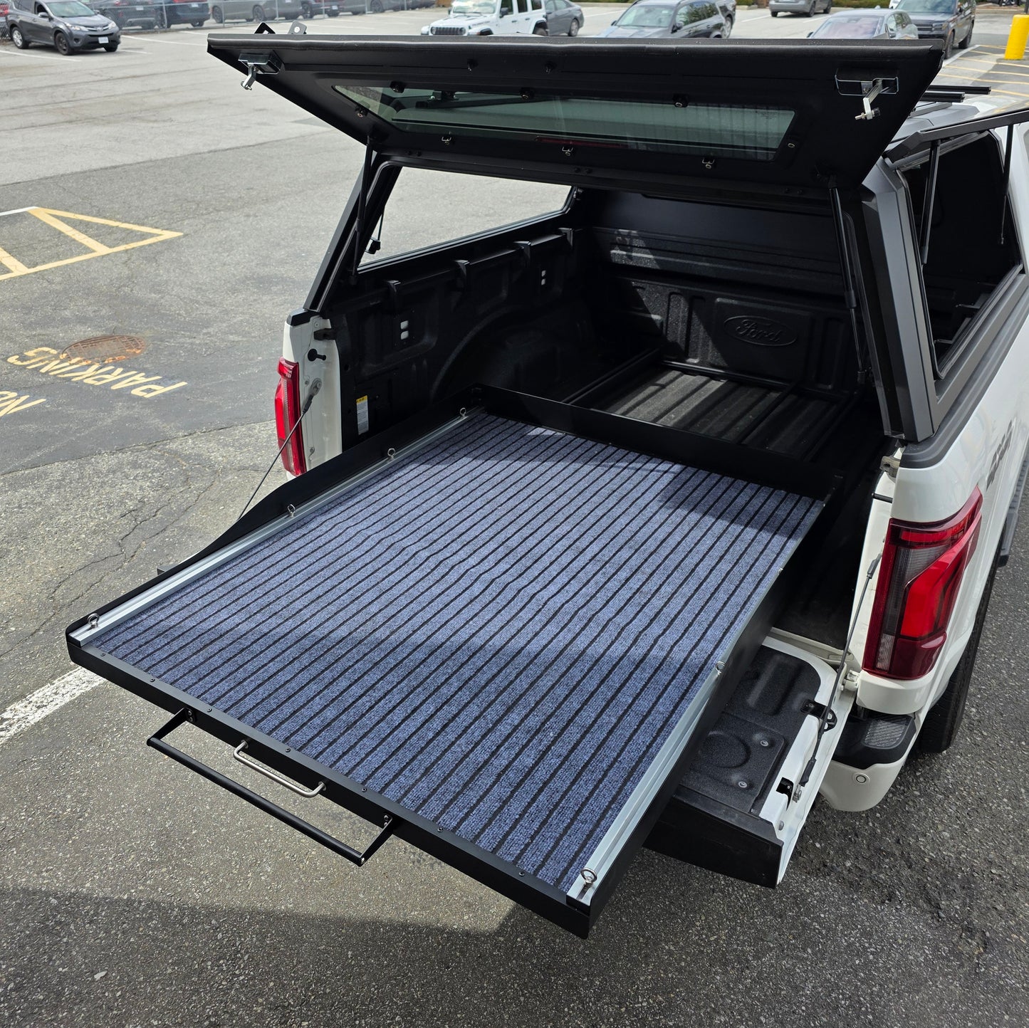 Light Cavalry Heavy Duty Truck Bed Storage Tray with 1000 lbs Capacity, Aluminum tray and steel rails，2-Postion Slide Out.