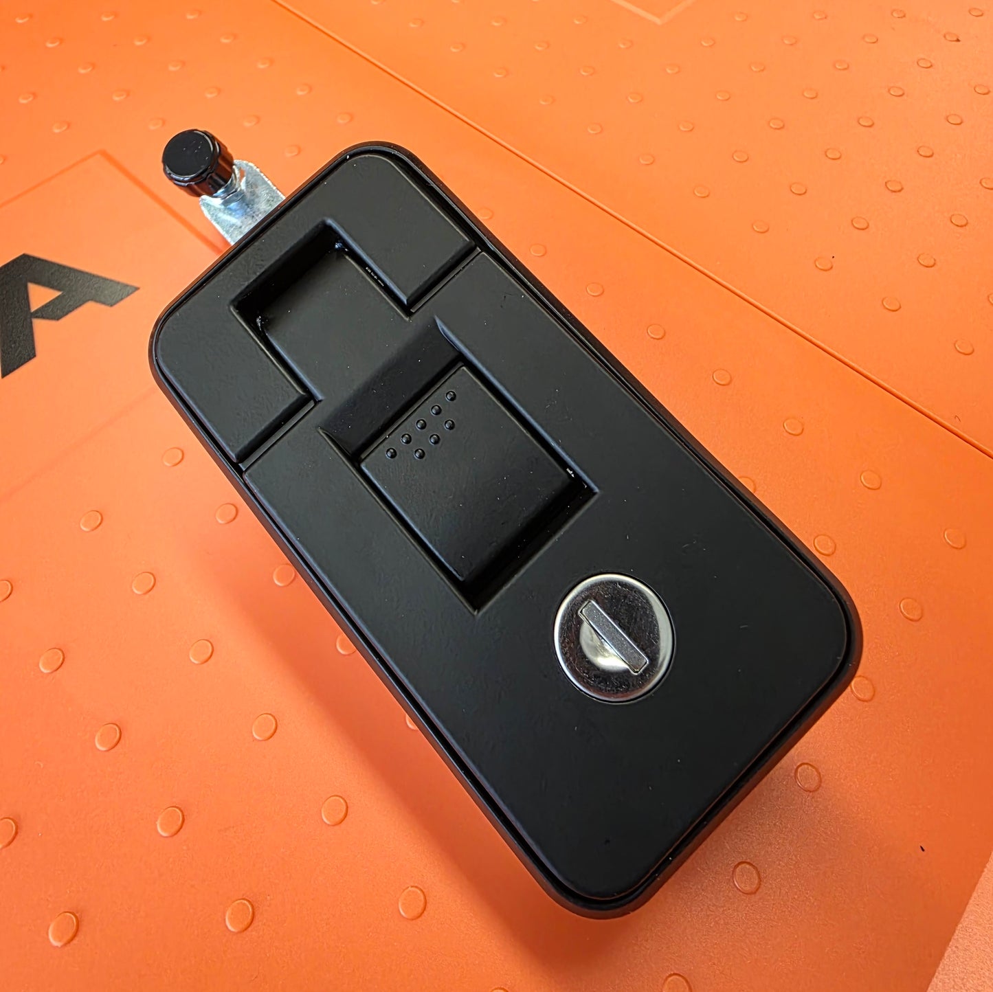 Interior Emergency Release Latch Adjustable Lever Hand Compression Lock for Truck canopy Light cavalry/capit CMX
