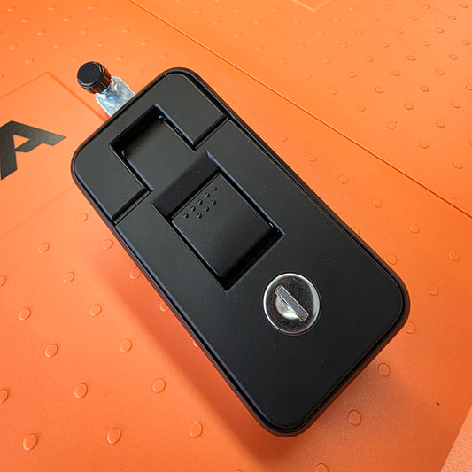 Interior Emergency Release Latch Adjustable Lever Hand Compression Lock for Truck canopy Light cavalry/capit CMX
