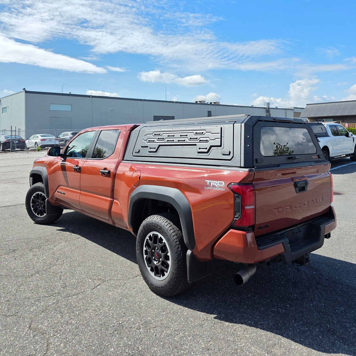 TOYOTA TACOMA Truck canopy caps pickup truck bed cover Aluminum or steel, Gullwing side doors