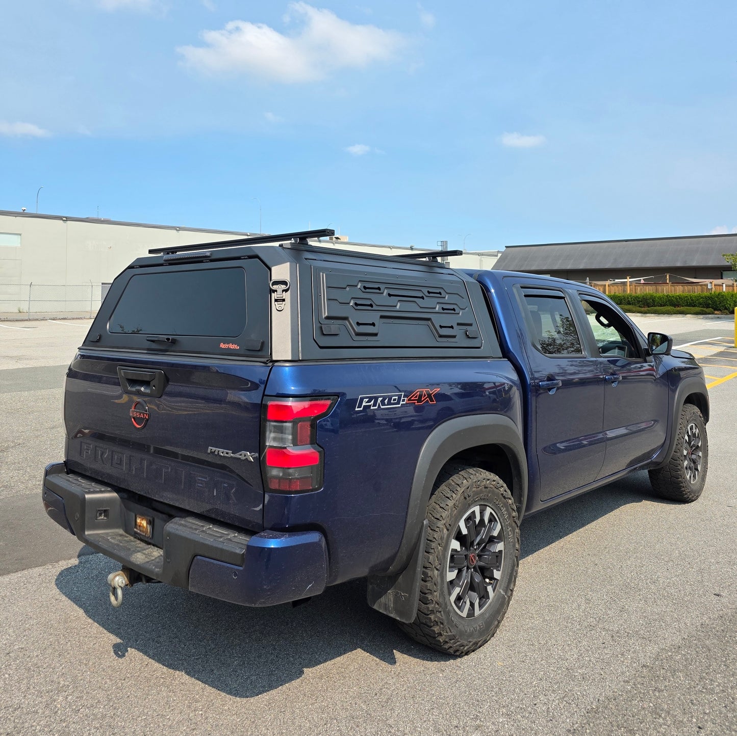 Truck canopy special for Nissan Frontier 5FT truck bed caps Aluminum Gullwing side doors