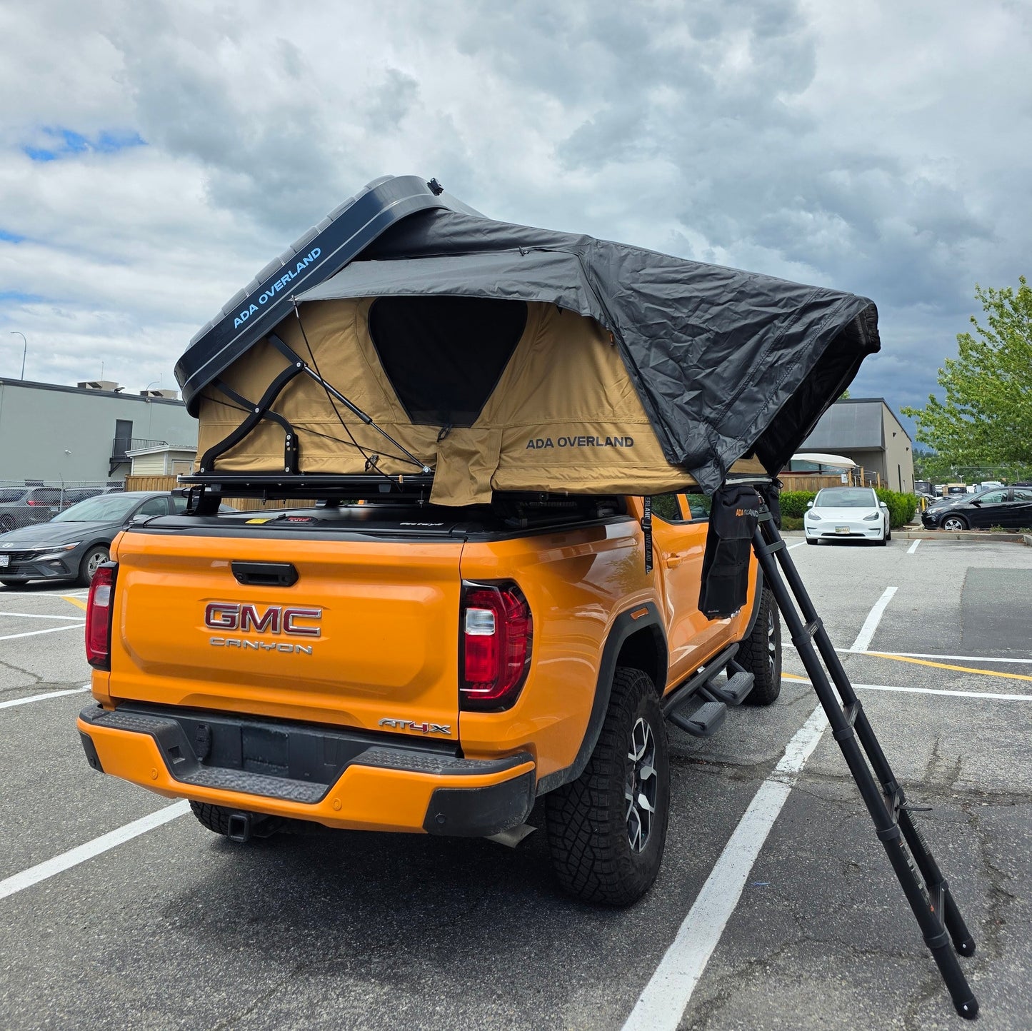 Bed rack crossbars kit Fit Retractable hard Tonneau Cover Heavy-duty Aluminum crossbar Lockable Mounted on rails