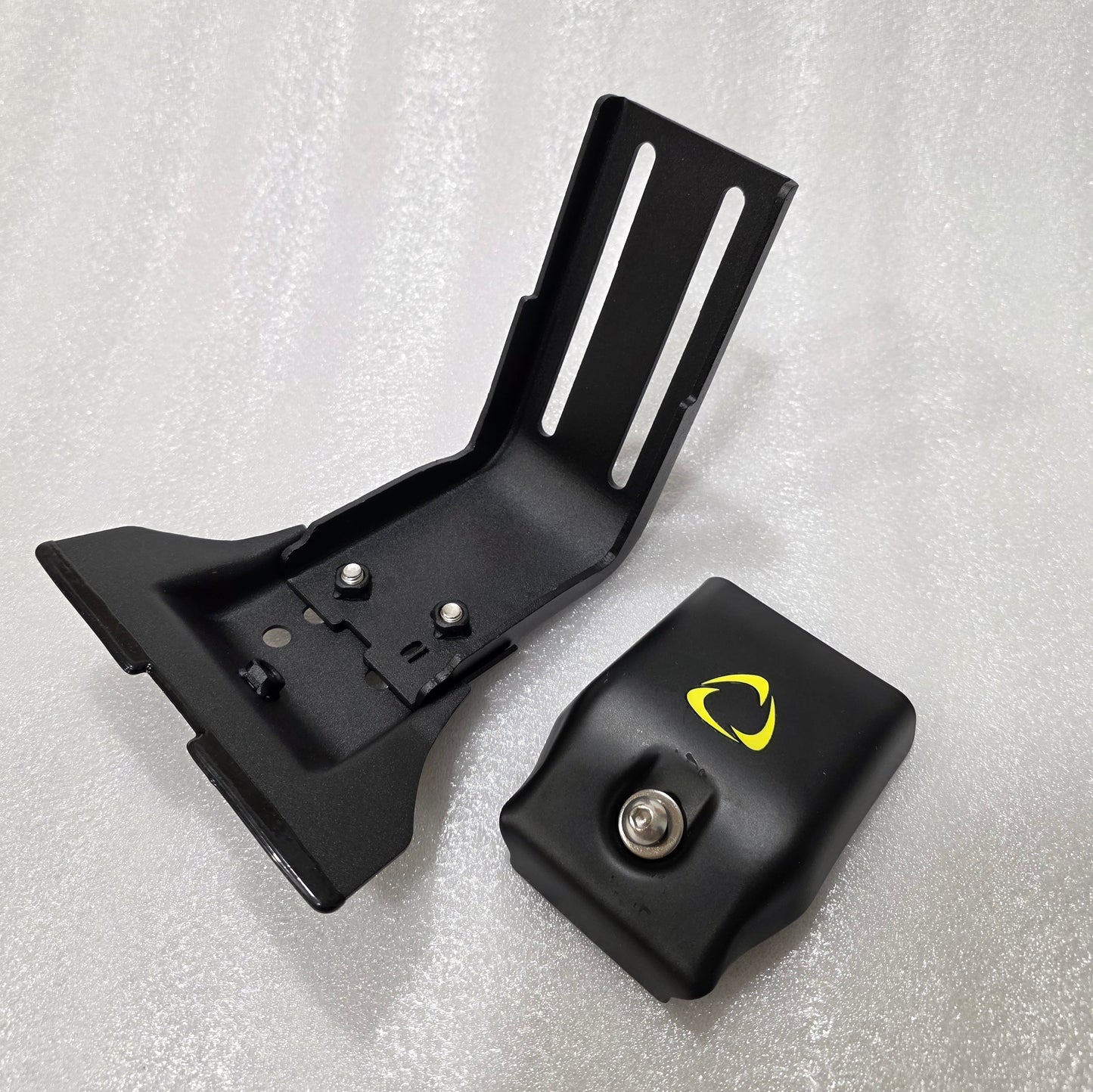 Adjustable Rain Gutter Roof Rack Mounting Brackets – Fits Mercedes G-Class & Vans, 6–7" Height