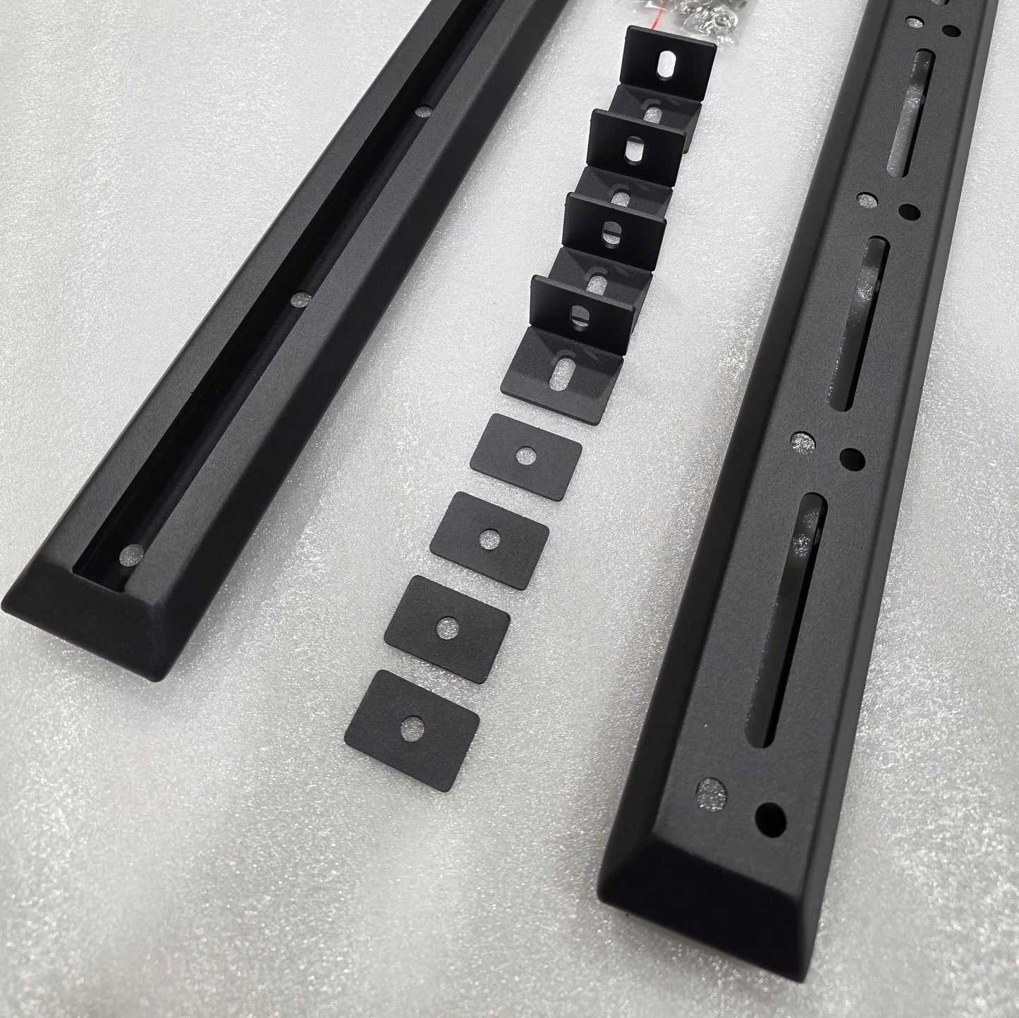 Heavy-Duty Steel crossbars Fit Truck Canopy with U-shaped steel roof rails Compatible with rooftop tents, ladders, kayaks, and other gear